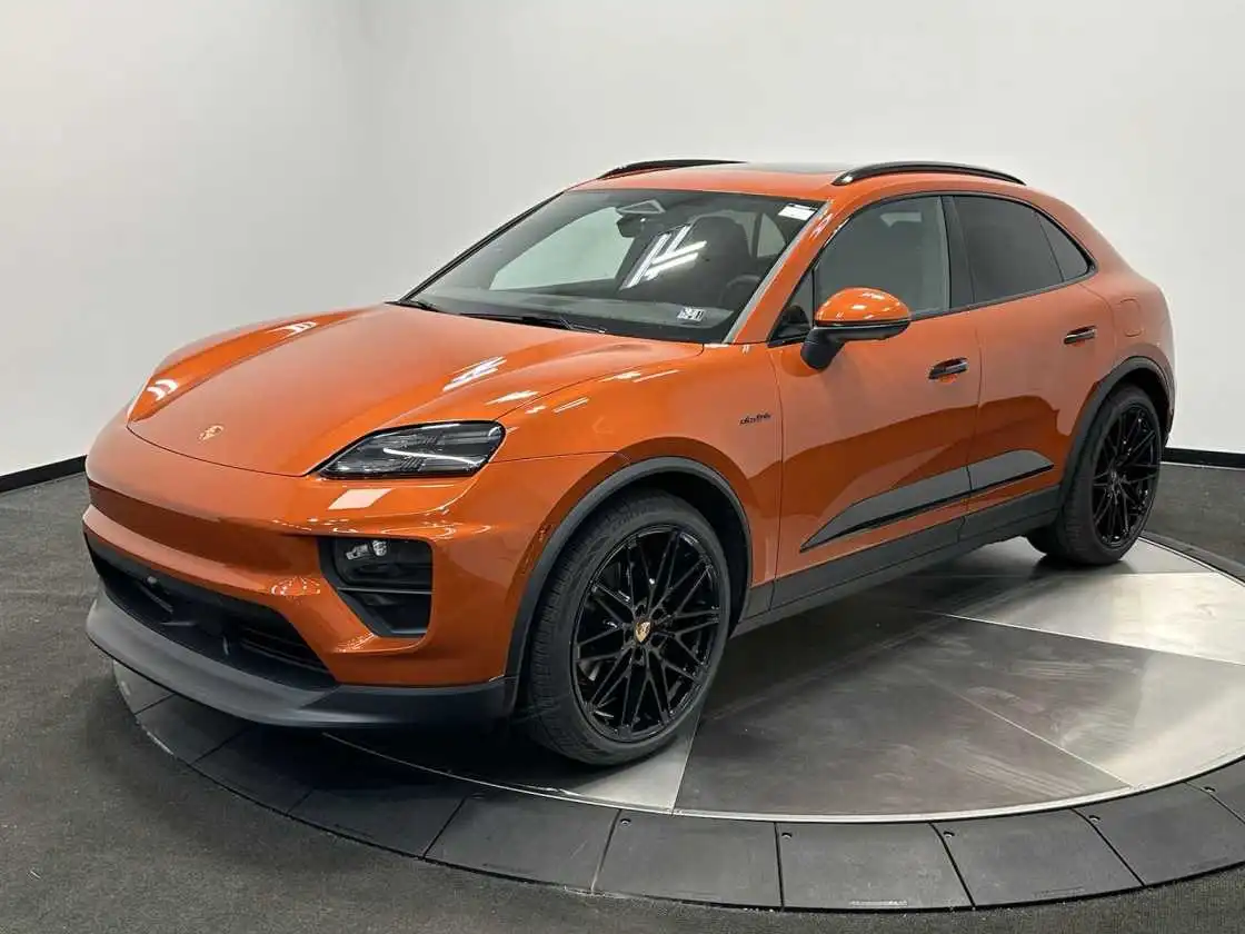 Does 2024 Porsche Macan Have Remote Start?